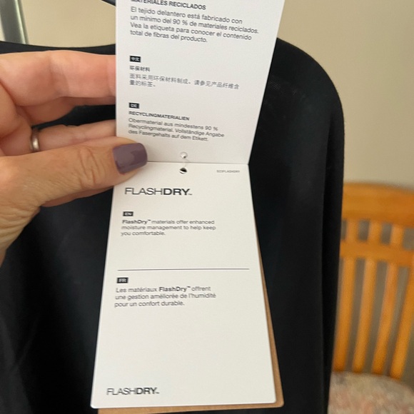 Northface black Athletic top - Picture 8 of 8